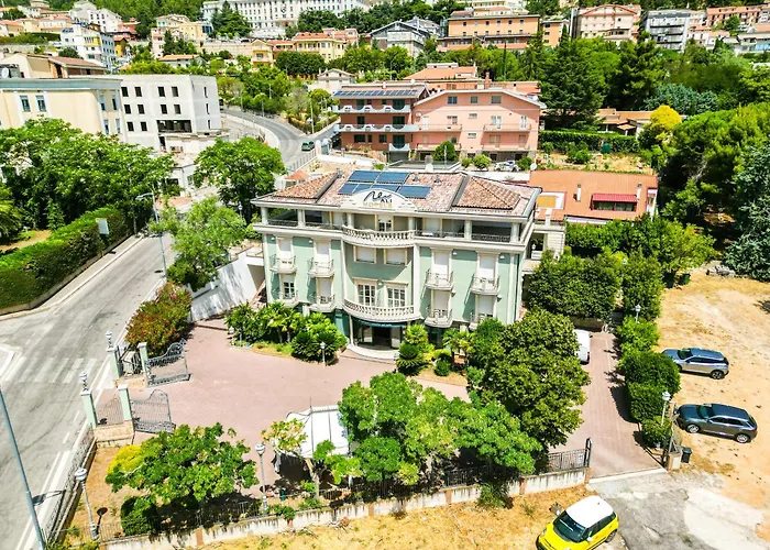 Palace - Alihotels