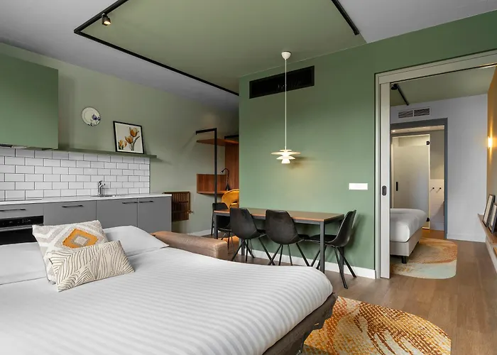 Corendon Urban Amsterdam Schiphol Airport Hotel Badhoevedorp