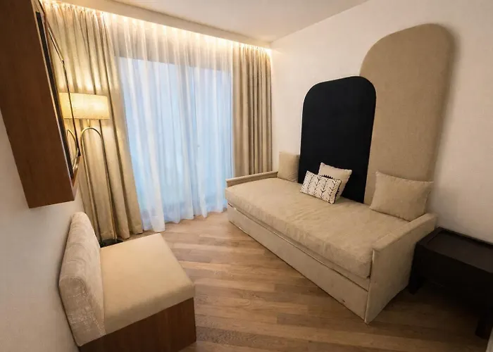 CARD Hôtel Paris