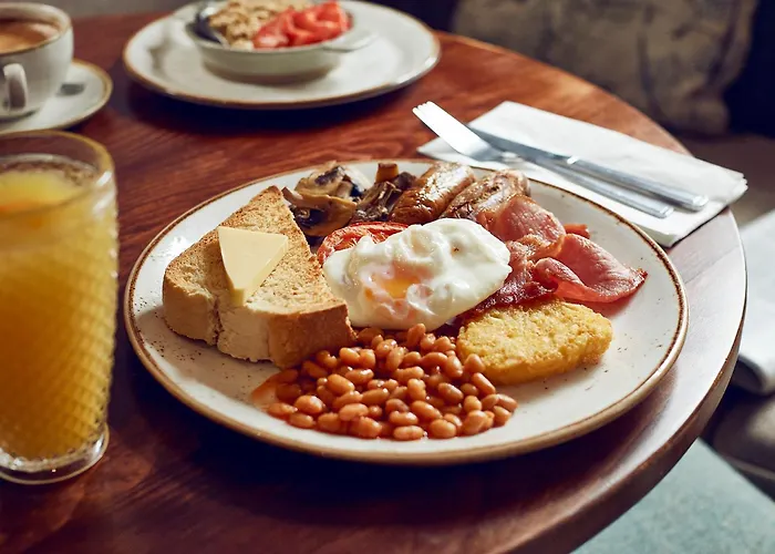 The Royal Inn By Chef & Brewer Collection
