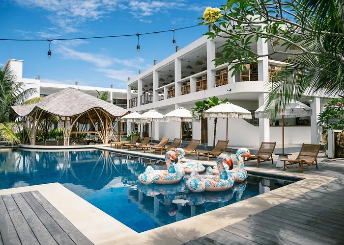 Kala Surf Camp