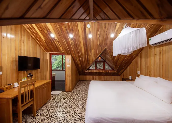 Hang Mua Ecolodge Ninh Bình