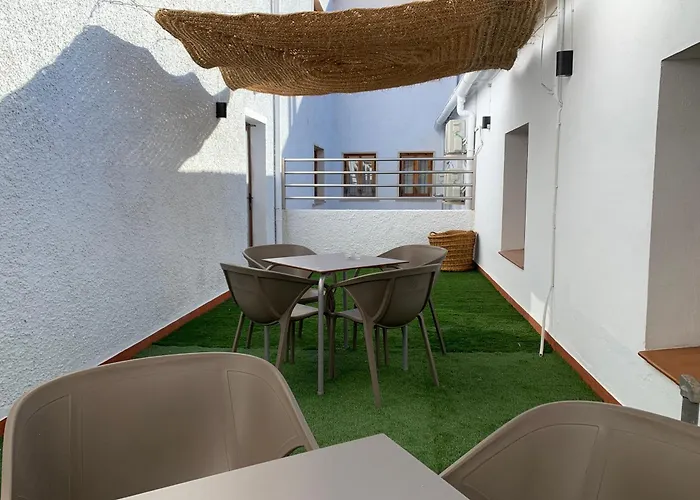 Hostal El Bomba Las Pedroneras