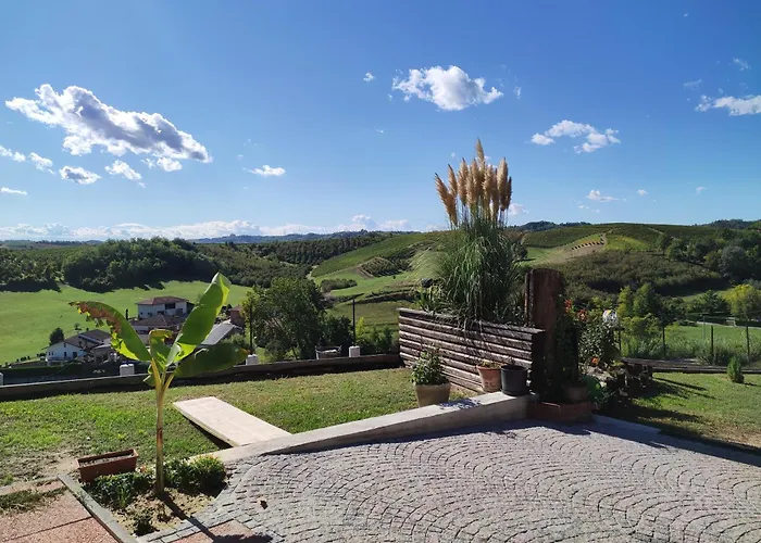 Bed and Breakfast Helix 1912 San Damiano dʼAsti
