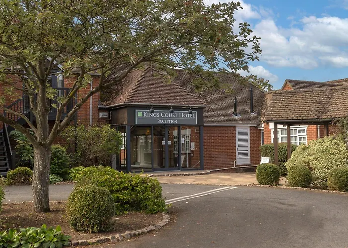 Kings Court Hotel Alcester, BW Signature Collection