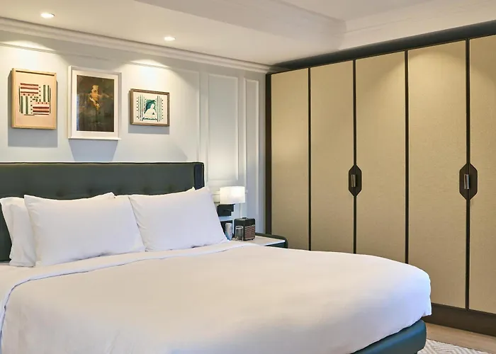 Radisson Blu , Bloomsbury
