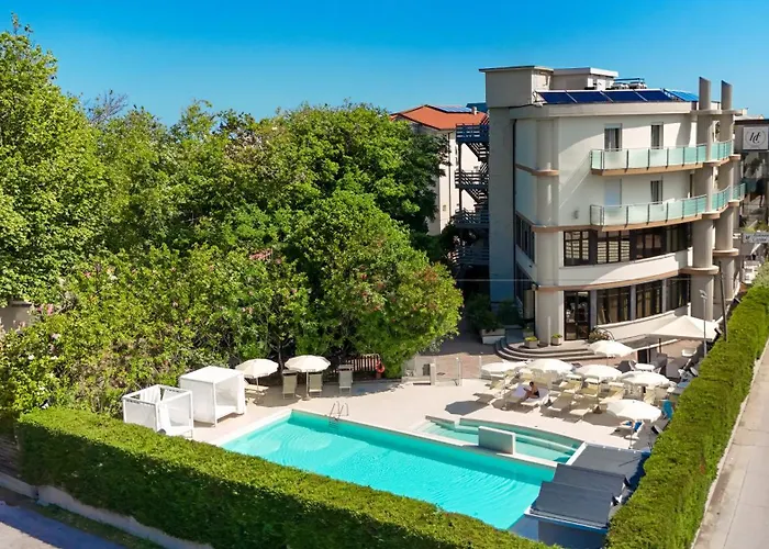 Hotel Capitol San Mauro Mare