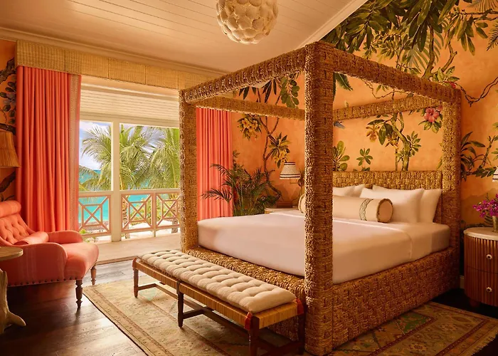 Coral Sands Inn & Cottages