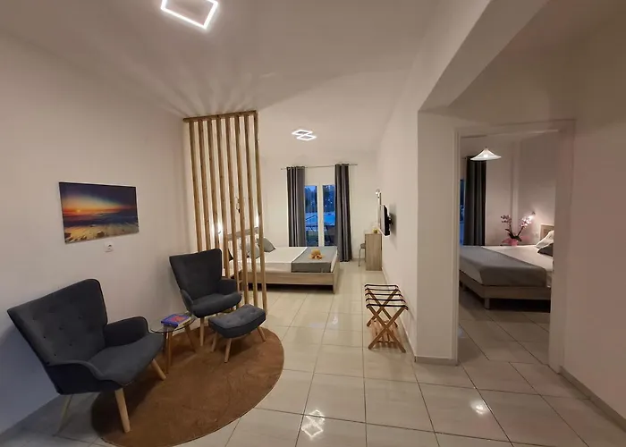Yianetta Hotel & Suites