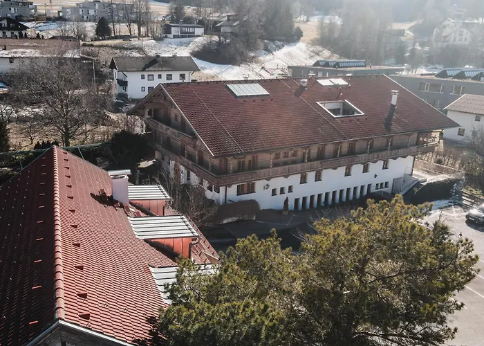 Landgasthof "Wilder Mann" Sistrans