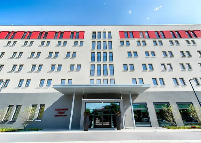 Leonardo City East