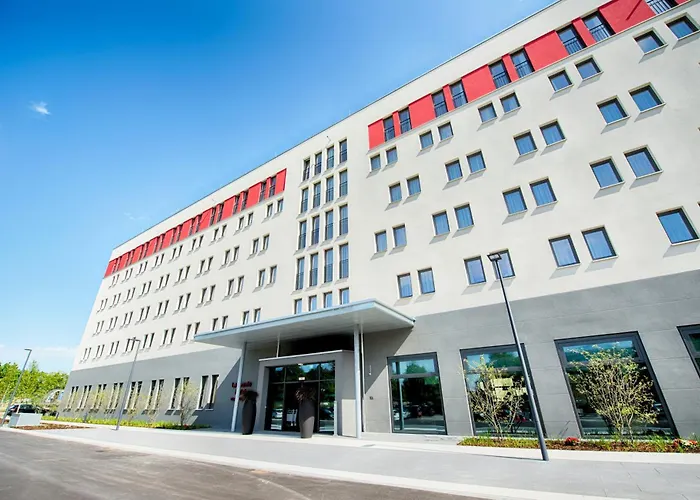 Leonardo City East