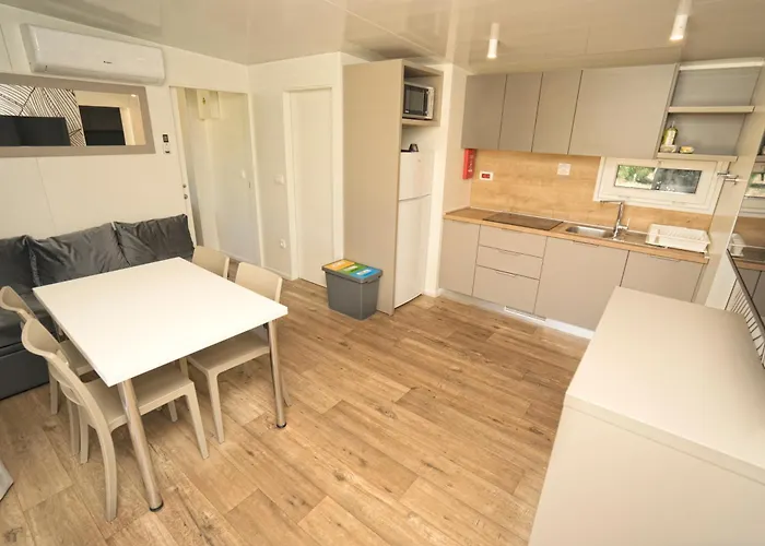 Mobile Homes Camping Kovacine Cres