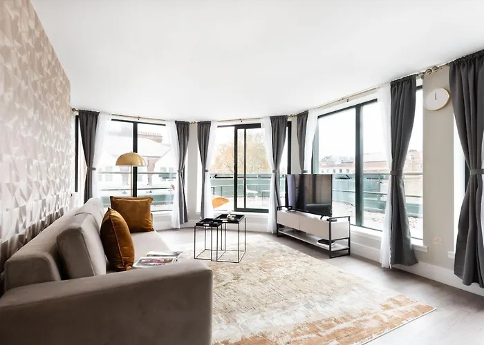 Oxford Street Fitzrovia Apartments By D'Montrio