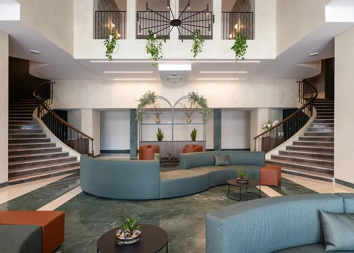 Porta Altinia Suites