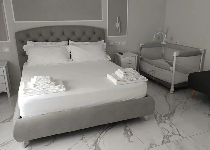 Elegance Room