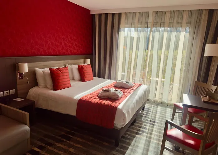 Mercure Rouen Val de Reuil Val-de-Reuil