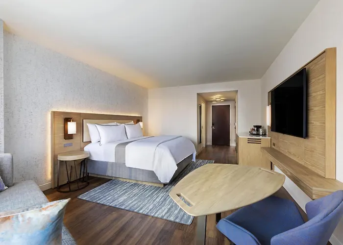 The Westin Jersey City Newport