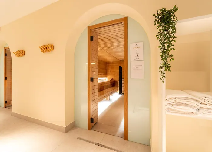 Hotel Pinija Petrčane