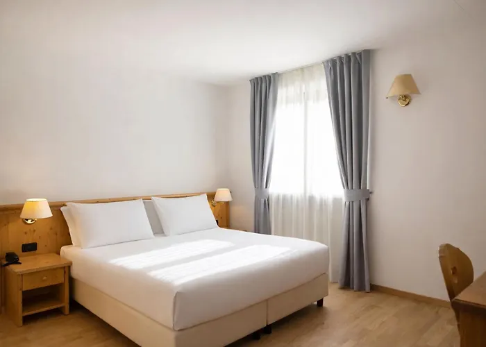 Golf Hotel