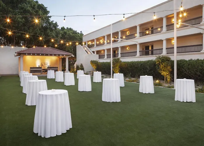 The Scottsdale Resort & Spa, Curio Collection By Hilton
