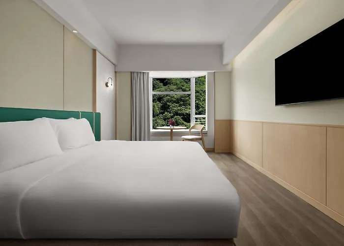 Nina Hotel Island South
