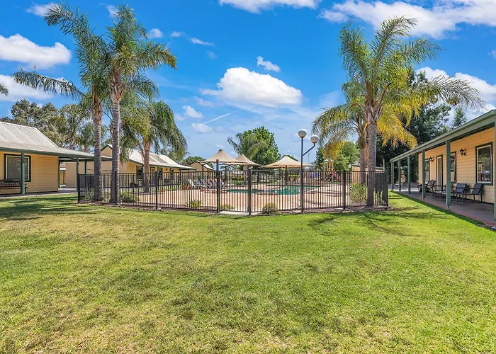 Murray River Resort