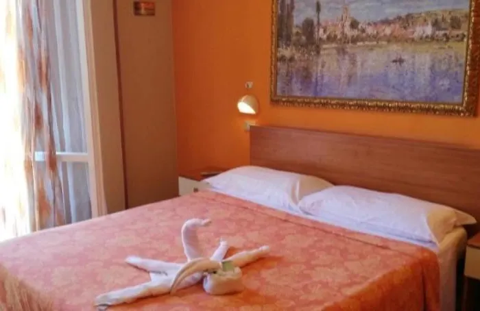 Hotel Simon