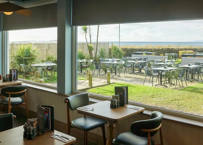 The Waterside Hotel