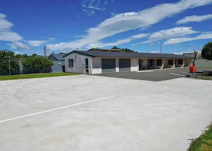 Tuki Tuki Motel