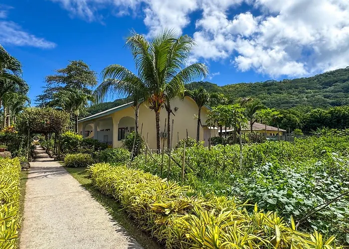 Coral Apartments