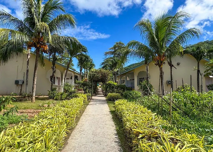 Coral Apartments