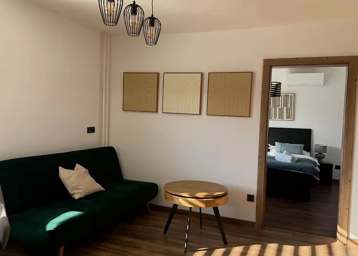 Iq Apartments
