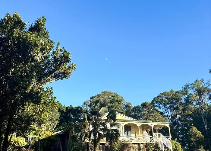 Noosa Hinterland Escape Bed & Breakfast Black Mountain