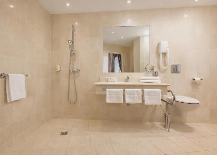 Grand Hotel Moderne Lourdes