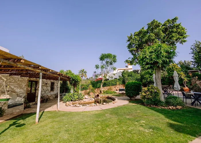 Casa Do Alto Bed and Breakfast Vilamoura