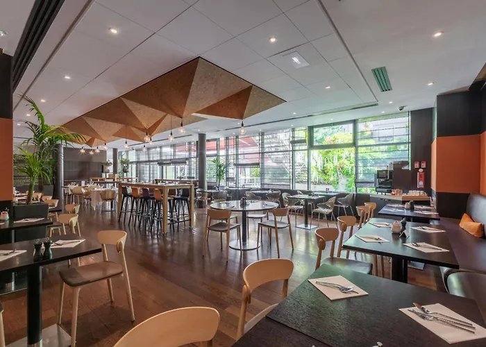 Hotel Doubletree By Hilton Paris Boulogne