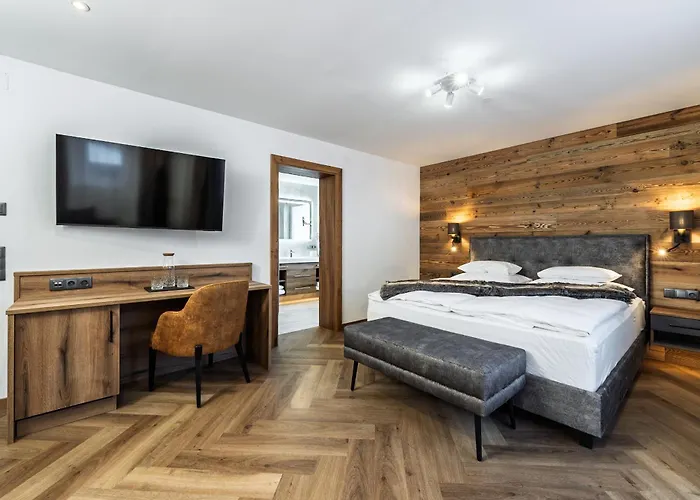 Hotel Vier Jahreszeiten By Vaya Inkl Zell Am See-Kaprun Sommerkarte
