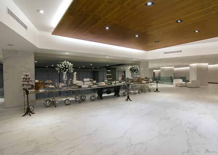 Ms Milenium Monterrey Curio Collection By Hilton