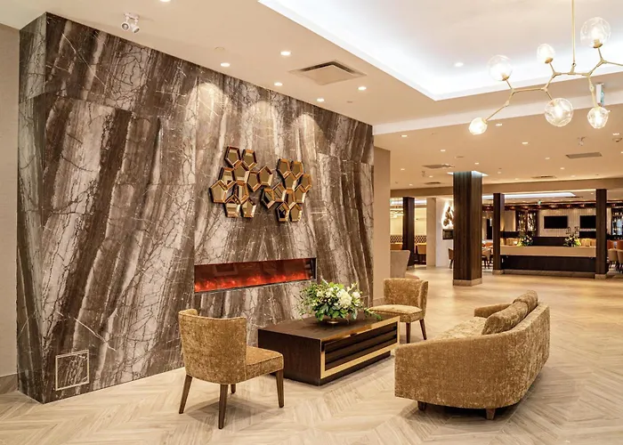 Doubletree By Hilton Kitchener Hotel