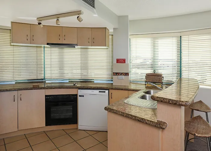 Grand Palais Boolarong Beachside Apartments Alexandra Headland