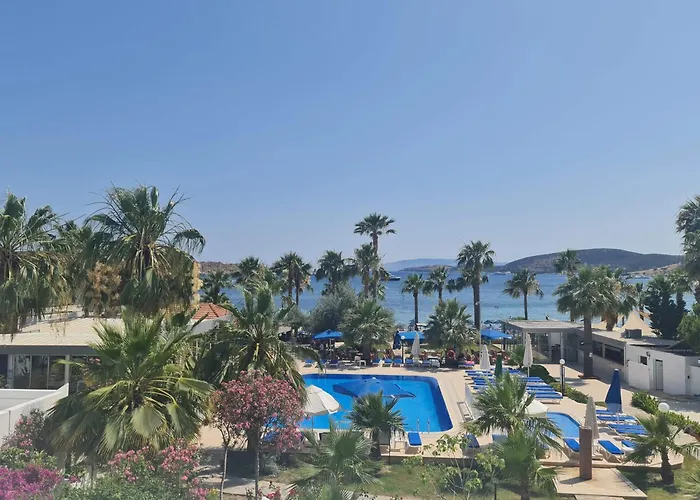Nagi Beach Hotel