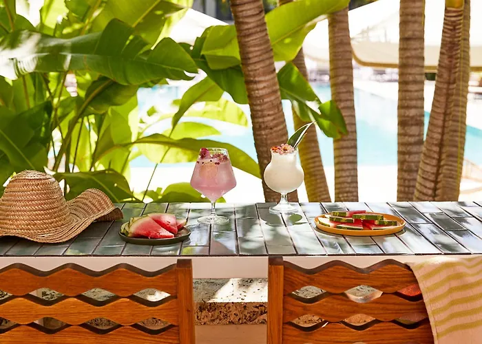 The Island House Hotel Nassau