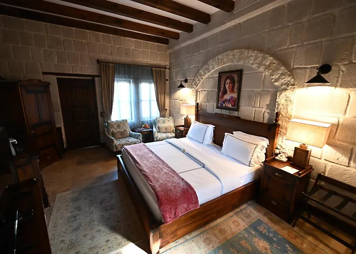 Seraphim Cave Suites & Spa