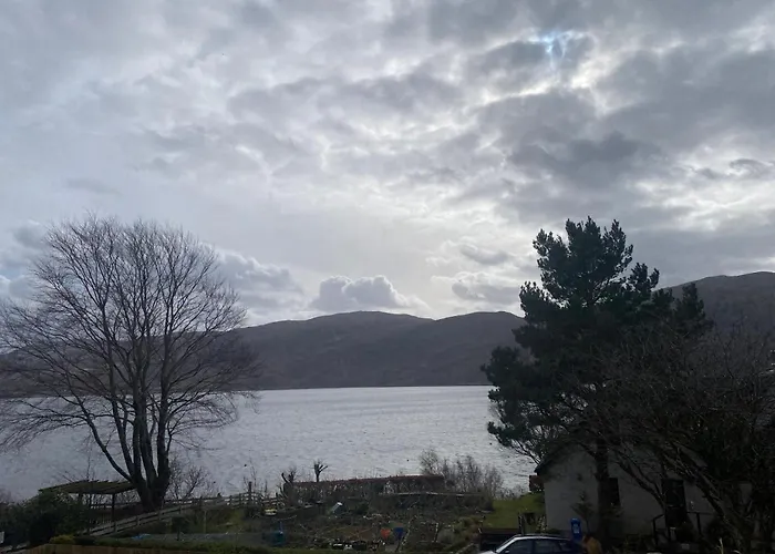 Lochview Guest House