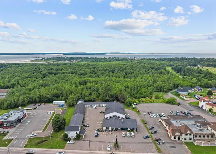 Shores Inn & Hotel