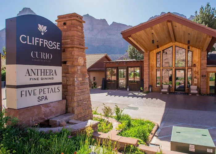 Hotel Cliffrose Springdale, Curio Collection By Hilton