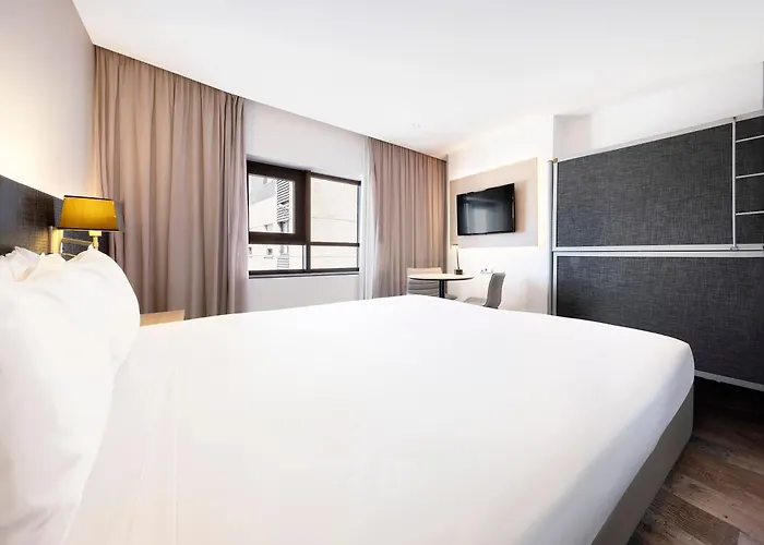 Hotel Cadiz Paseo Del Mar, Affiliated By Melia