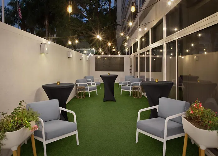 Hotel Doubletree By Hilton Lax - El Segundo