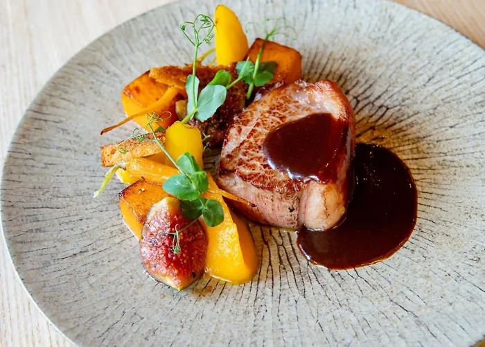 Western Plus Au Cheval Blanc À Mulhouse
